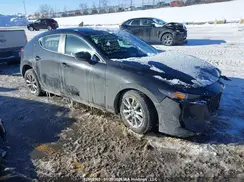 JM1BPAKM6S1763552 2025 MAZDA 3