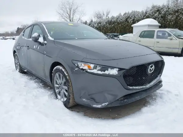 JM1BPAKM7R1709123 2024 MAZDA 3 - Image 1