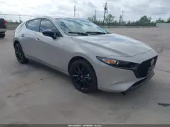 JM1BPAKM7S1750762 2025 MAZDA 3