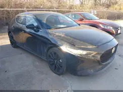 JM1BPAKM7S1752804 2025 MAZDA 3