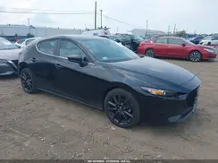 JM1BPAKM8R1722365 2024 MAZDA 3