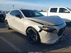 JM1BPAKM9R1718583 2024 MAZDA 3
