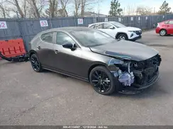 JM1BPAKM9S1754215 2025 MAZDA 3