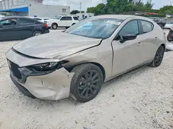 JM1BPAKM9S1781236 2025 MAZDA 3