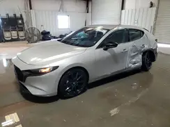 JM1BPAKMXR1714798 2024 MAZDA 3