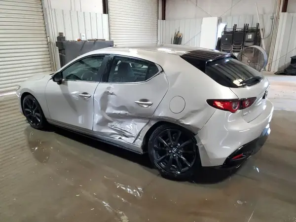 JM1BPAKMXR1714798 2024 MAZDA 3 - Image 2