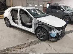 JM1BPALL1M1335283 2021 MAZDA 3