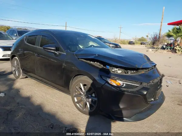 JM1BPALL1N1505479 2022 MAZDA 3 - Image 1