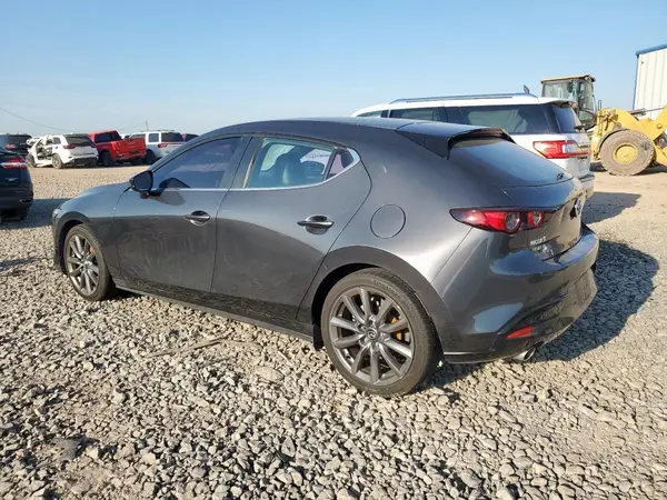 JM1BPALL2M1302244 2021 MAZDA 3 - Image 2