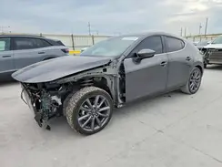 JM1BPALL2M1305578 2021 MAZDA 3