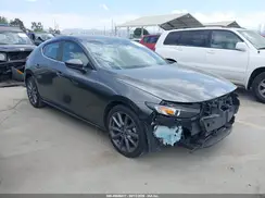 JM1BPALL3M1338234 2021 MAZDA 3