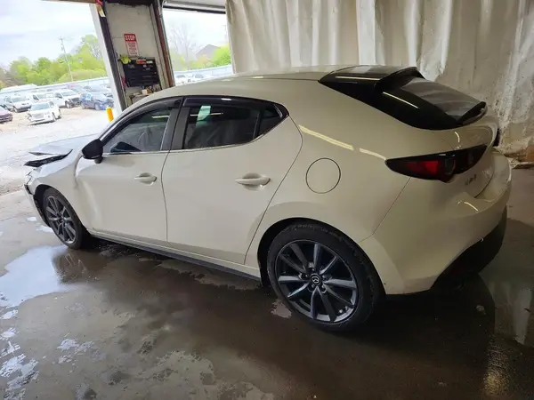 JM1BPALL3N1506262 2022 MAZDA 3 - Image 2
