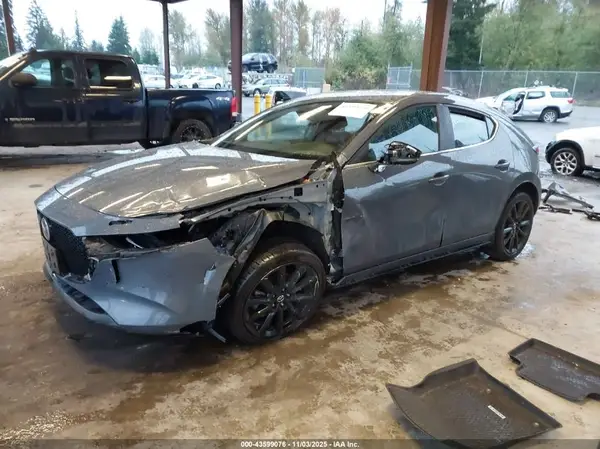 JM1BPALL4N1520252 2022 MAZDA 3 - Image 2
