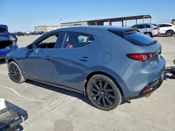 JM1BPALL5N1515786 2022 MAZDA 3 - Image 2