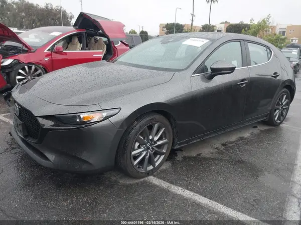 JM1BPALL5N1518400 2022 MAZDA 3 - Image 2