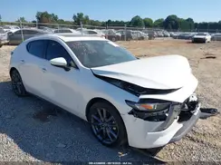 JM1BPALL5N1518848 2022 MAZDA 3