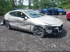 JM1BPALLXN1520398 2022 MAZDA 3
