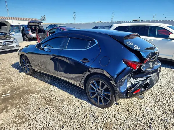 JM1BPALM2R1716527 2024 MAZDA 3 - Image 2