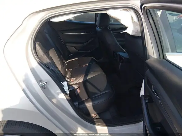 JM1BPALM2S1757794 2025 MAZDA 3 - Image 8