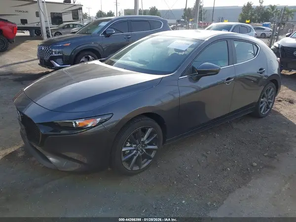 JM1BPALM3R1716892 2024 MAZDA 3 - Image 2