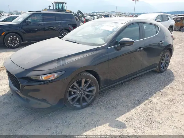 JM1BPALM5R1714531 2024 MAZDA 3 - Image 2