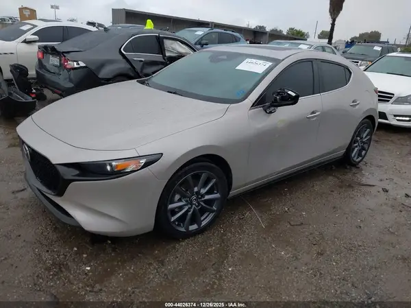 JM1BPALM6R1651617 2024 MAZDA 3 - Image 2