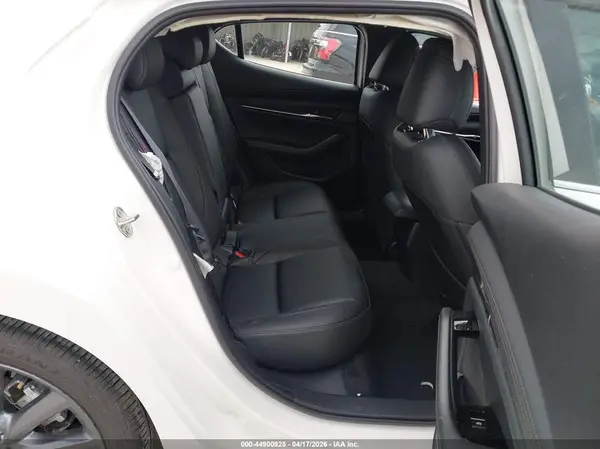 JM1BPALM8S1762370 2025 MAZDA 3 - Image 8