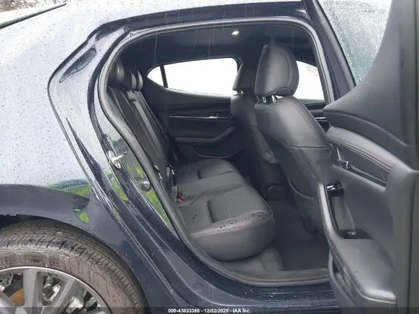 JM1BPALM9S1778514 2025 MAZDA 3 - Image 8