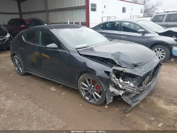 JM1BPALMXK1108549 2019 MAZDA 3 - Image 1
