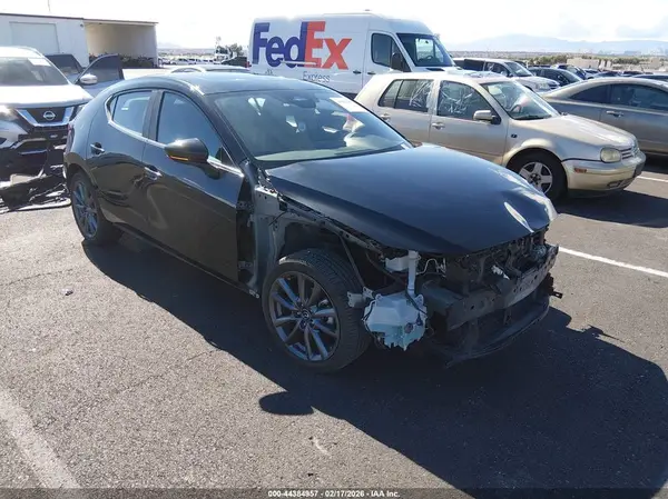 JM1BPALMXR1712645 2024 MAZDA 3 - Image 1