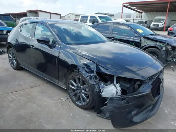 JM1BPALMXR1712922 2024 MAZDA 3 - Image 1