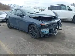 JM1BPAML1M1314092 2021 MAZDA 3