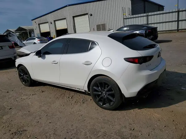JM1BPAML1M1348937 2021 MAZDA 3 - Image 2