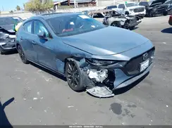 JM1BPAML3M1401427 2021 MAZDA 3
