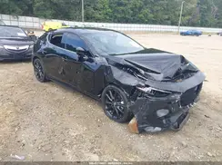 JM1BPAML4M1401193 2021 MAZDA 3