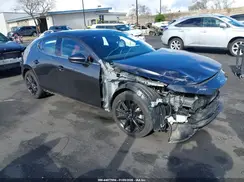 JM1BPAML6N1517383 2022 MAZDA 3