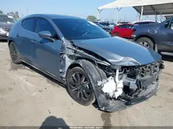 JM1BPAML7M1303405 2021 MAZDA 3