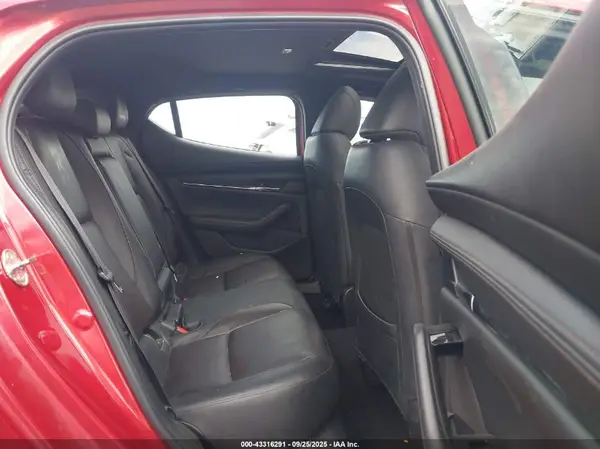 JM1BPAML7M1327171 2021 MAZDA 3 - Image 8