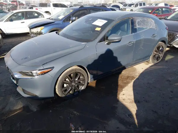 JM1BPAML7M1334170 2021 MAZDA 3 - Image 2