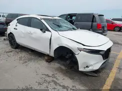 JM1BPAML7M1402628 2021 MAZDA 3