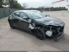 JM1BPAML8M1335716 2021 MAZDA 3