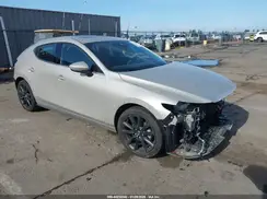 JM1BPAML8N1511908 2022 MAZDA 3