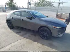 JM1BPAMLXM1348337 2021 MAZDA 3