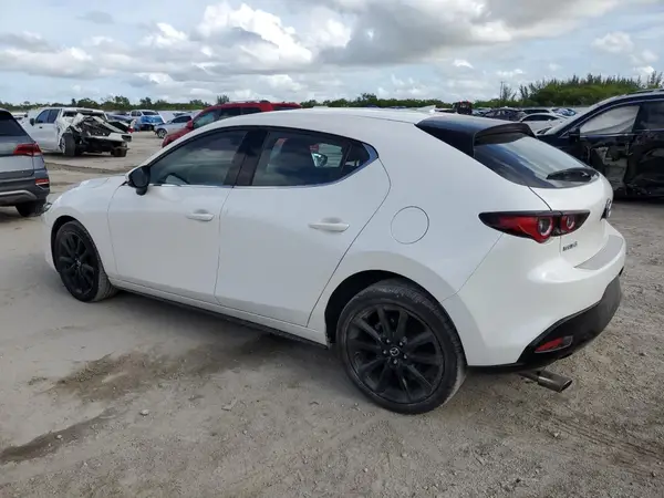 JM1BPAMLXN1518598 2022 MAZDA 3 - Image 2