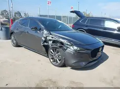 JM1BPAMM0K1138884 2019 MAZDA 3