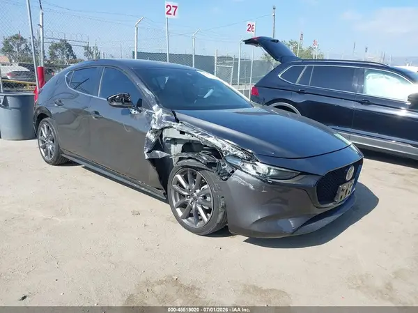 JM1BPAMM0K1138884 2019 MAZDA 3 - Image 1
