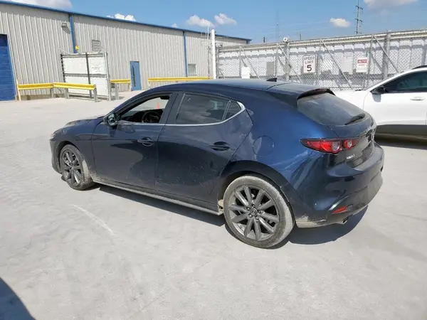 JM1BPAMM0L1161082 2020 MAZDA 3 - Image 2