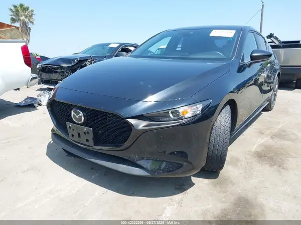JM1BPAMM1K1139400 2019 MAZDA 3 - Image 2
