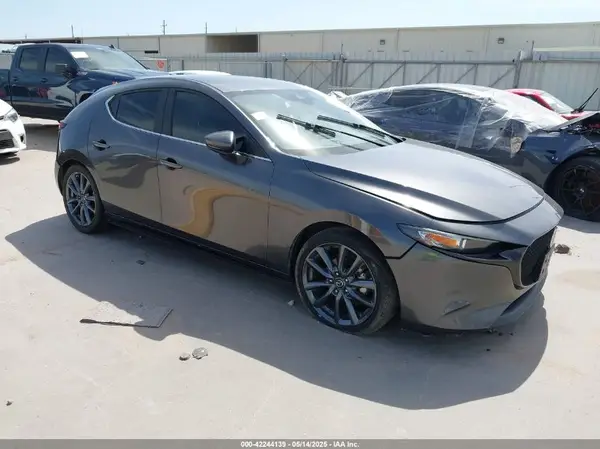 JM1BPAMM2K1119687 2019 MAZDA 3 - Image 1