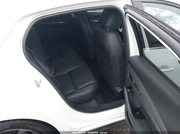 JM1BPAMM2L1162282 2020 MAZDA 3 - Image 8